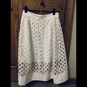 White high-waisted skirt